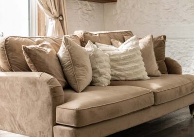 Primrose Cottage is a luxury holiday cottage with a hot tub in the Dorset countryside | Downwood Holidays